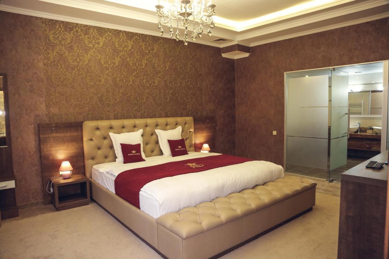 Hotel King David The Builder Кутаїсі Екстер'єр фото